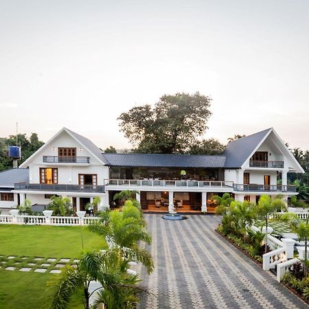Valley Meadows Villa Bardez Buitenkant foto